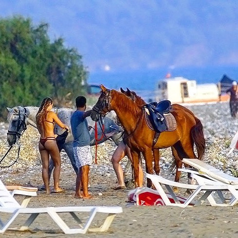 Karaot Beach Entrance Fee