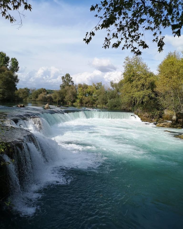 Manavgat Waterfall (Where, Entrance Fee, How to Get There)